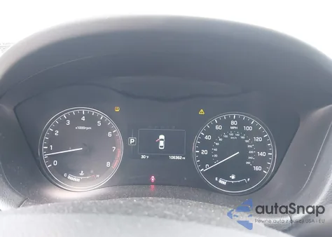 2015 Hyundai Genesis 3.8 z USA, uszkodzony, nr VIN KMHGN4JE9FU017345